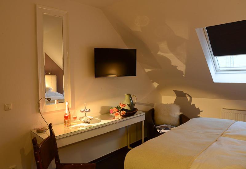 Landhotel Alte Toepferei Дуйсбург Экстерьер фото
