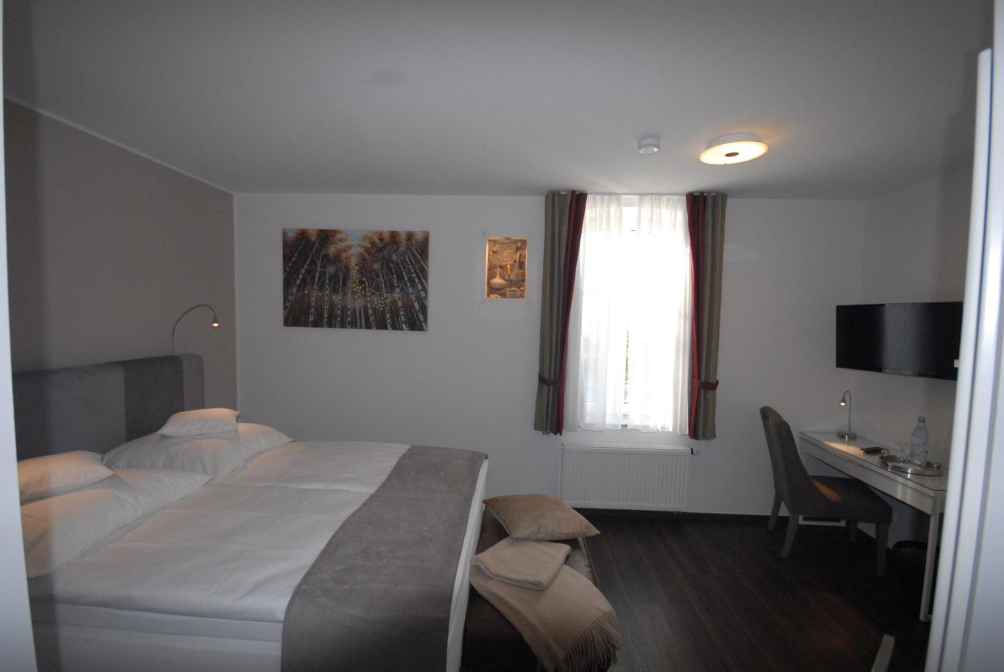 Landhotel Alte Toepferei Дуйсбург Экстерьер фото