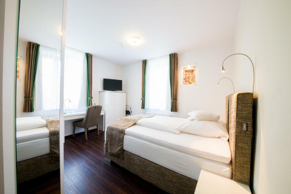 Landhotel Alte Toepferei Дуйсбург Экстерьер фото