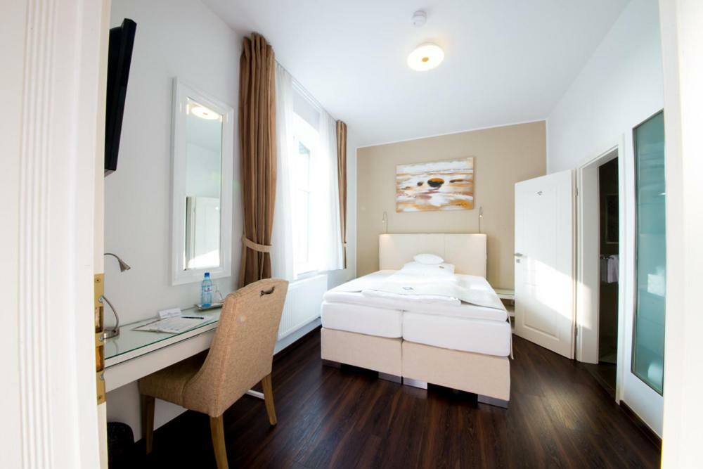 Landhotel Alte Toepferei Дуйсбург Экстерьер фото
